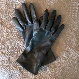 Charter Club Gunmetal Leather Cashmere lined gloves